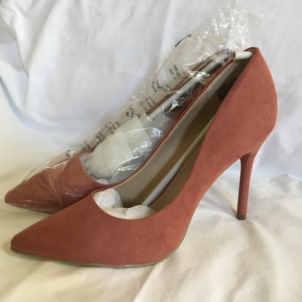 Blush Pumps